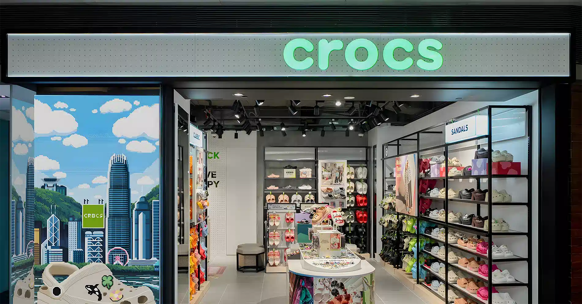 Banner 1 - Crocs United Kingdom